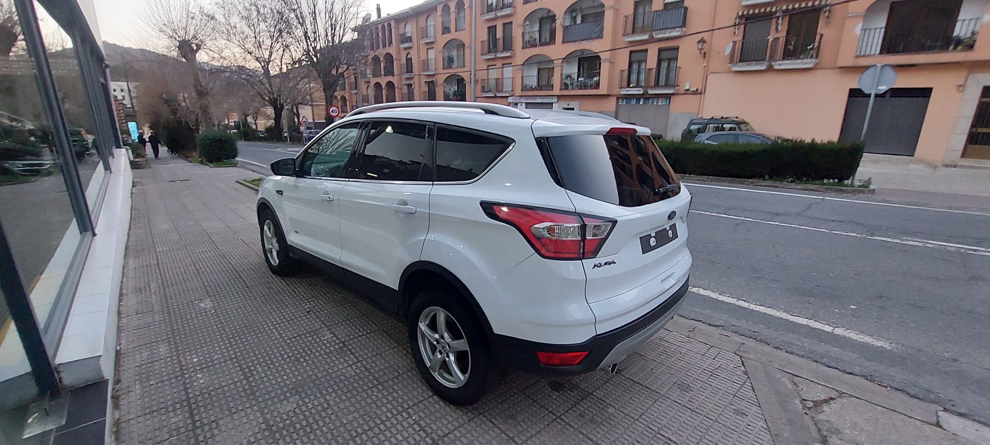 Ford Kuga 150cv 4x4 foto 8